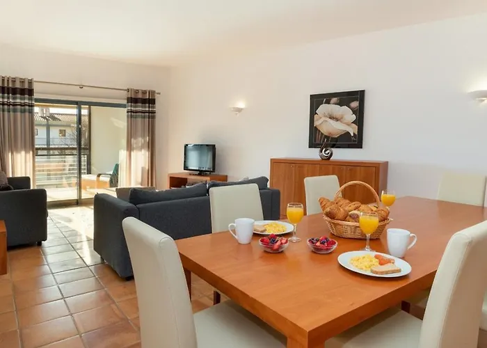 Marina Park 1721 * Lagos